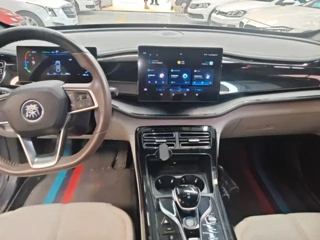 BYD Qin PLUS — Фото автомобиля 12