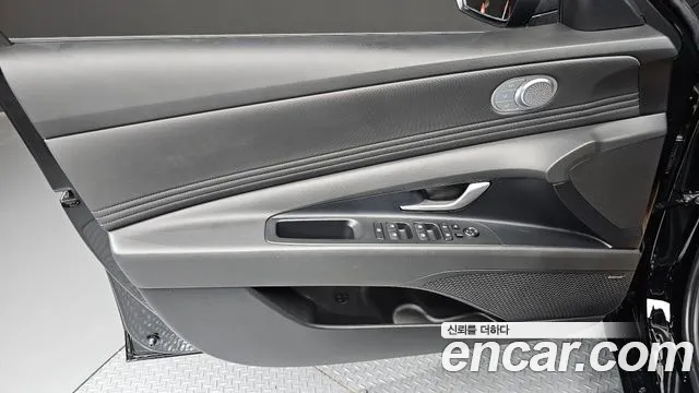 Hyundai Avante CN7 — Фото автомобиля 13