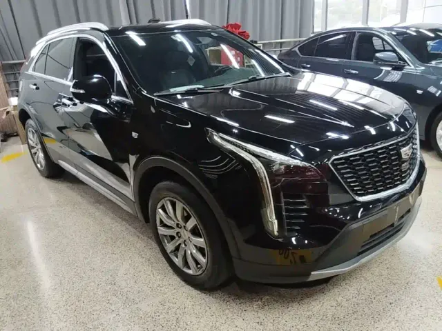 Cadillac XT4 — Фото автомобиля 3