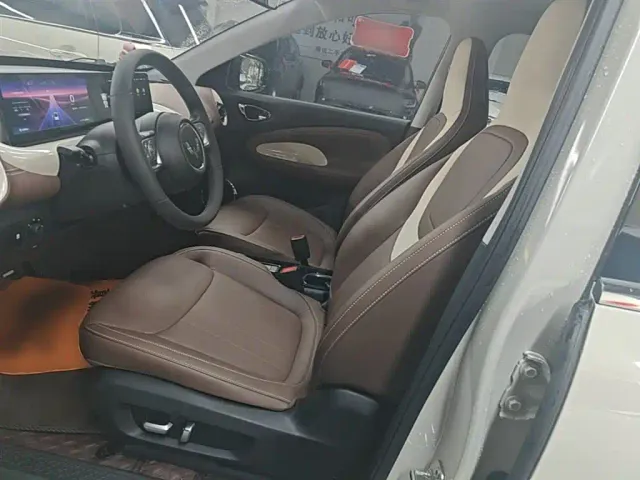 Wuling Bingo — Фото автомобиля 14