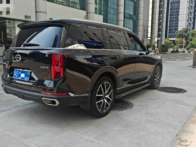 GAC Trumpchi GS8 — Фото автомобиля 16