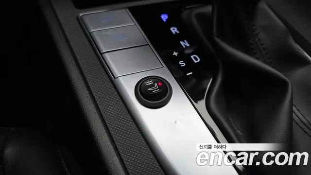 Hyundai Avante CN7 — Фото автомобиля 24