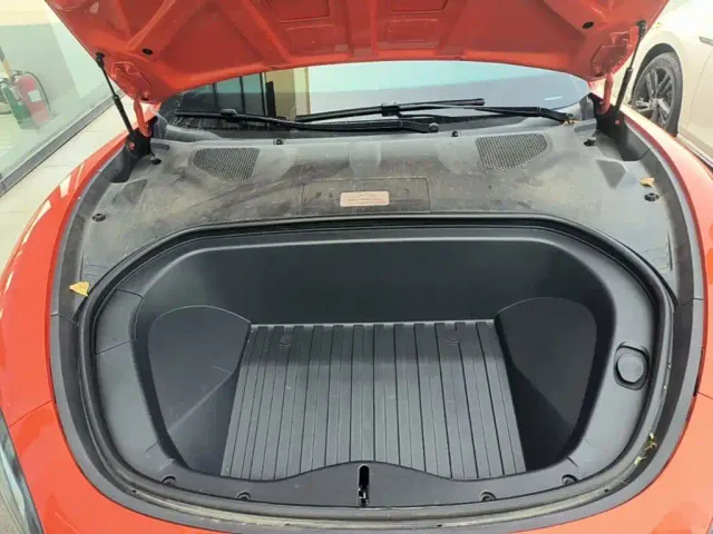 Xiaomi SU7 — Фото автомобиля 15