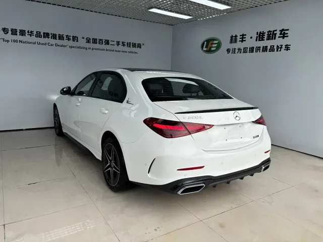 Mercedes-Benz C-Class — Фото автомобиля 6
