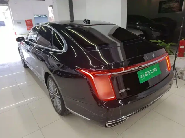 Hongqi H9 — Фото автомобиля 4