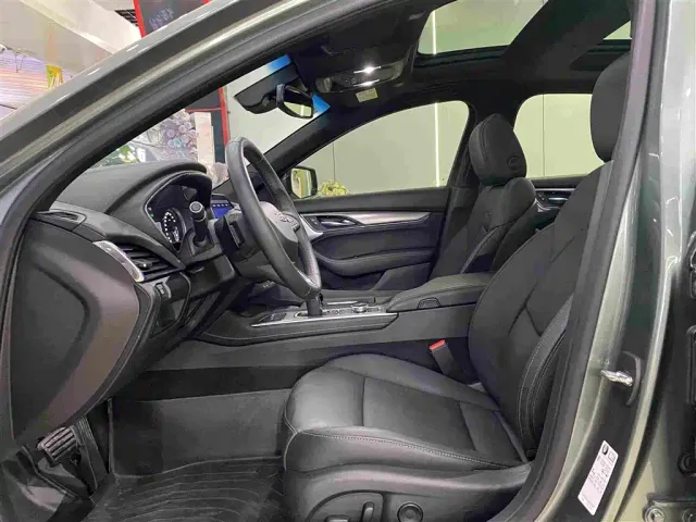 Cadillac CT5 — Фото автомобиля 6