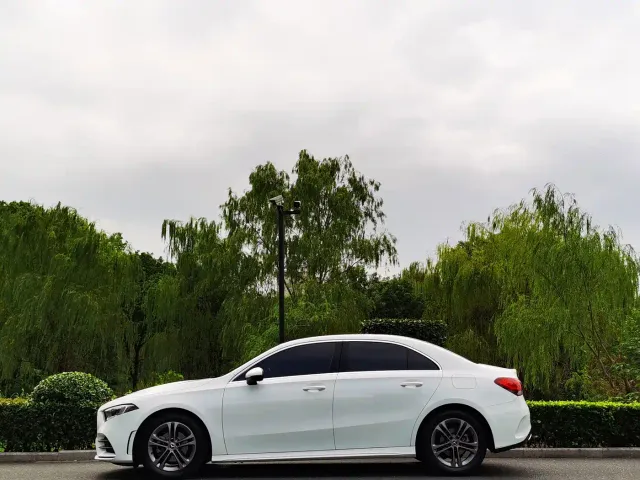 Mercedes-Benz A-Class — Фото автомобиля 6