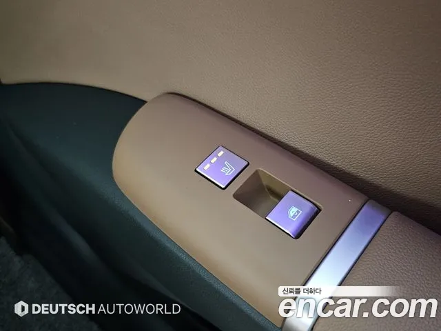 Hyundai Grandeur Grandeur (GN7) 2.5 Бензин 2WD — Фото автомобиля 16