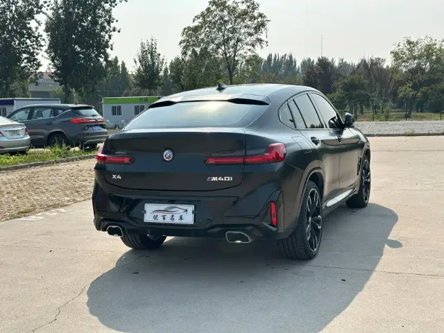 BMW X4 M40i — Фото автомобиля 6