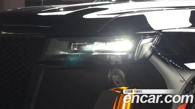 Cadillac Escalade 5th Gen — Фото автомобиля 7