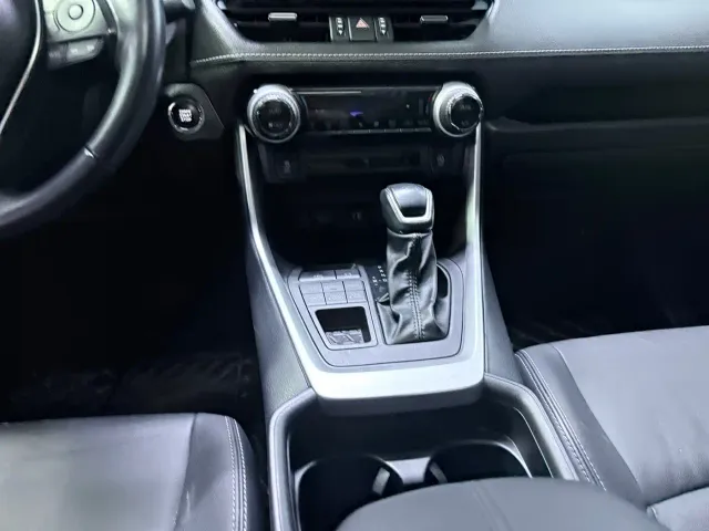 Toyota Wildlander — Фото автомобиля 16
