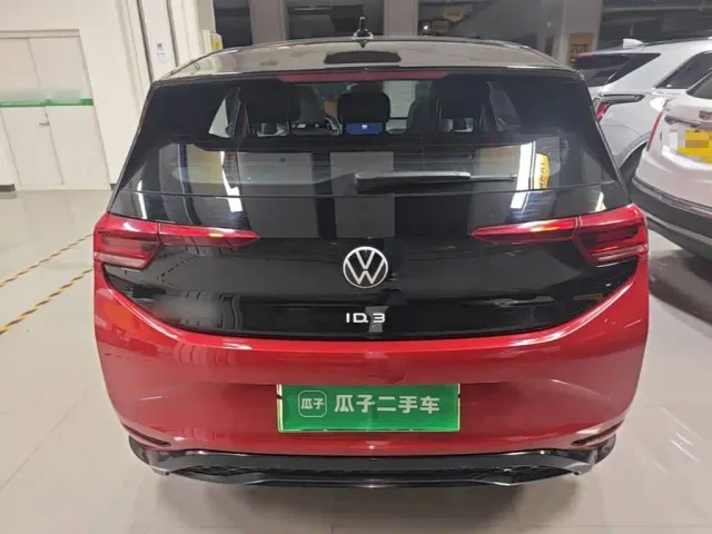 Volkswagen ID.3 — Фото автомобиля 5