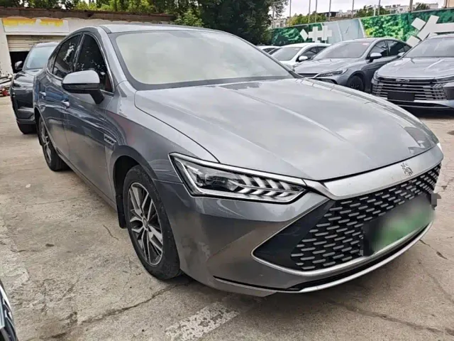 BYD Qin PLUS — Фото автомобиля 3