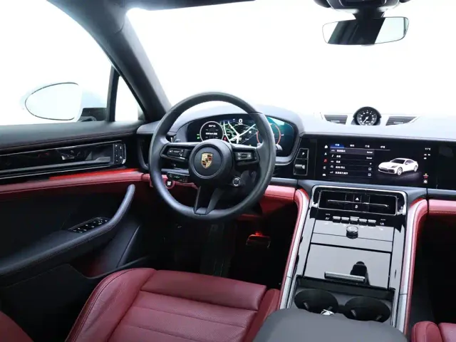 Porsche Panamera — Фото автомобиля 16