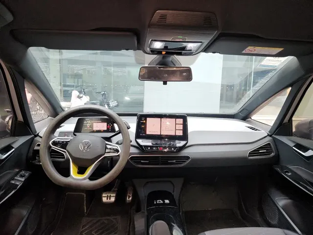 Volkswagen ID.3 — Фото автомобиля 5