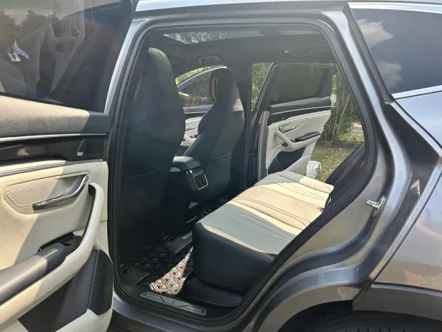 BYD Song PLUS PHEV 2021 DM-i 110KM Flagship PLUS — Фото автомобиля 4