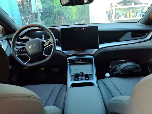 BYD Seal 07 DM-i — Фото автомобиля 9