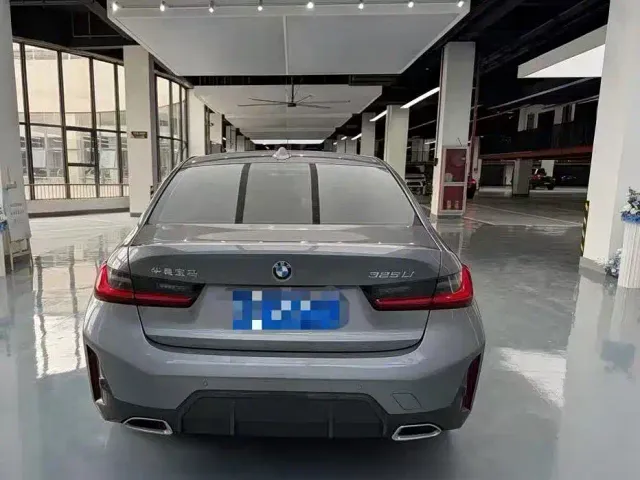 BMW 3 Series — Фото автомобиля 15