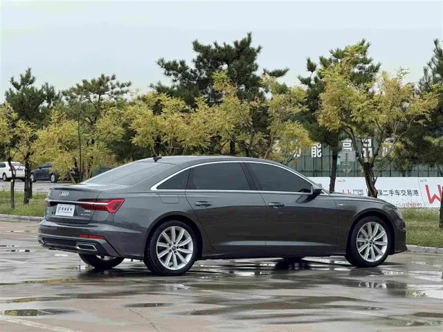 Audi A6L — Фото автомобиля 22