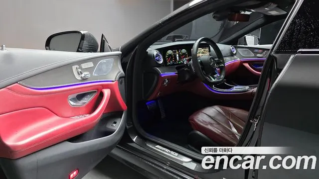 Mercedes-Benz CLS-Class — Фото автомобиля 8