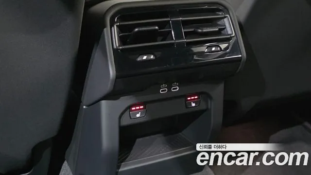 BMW 5 Series G60 — Фото автомобиля 25
