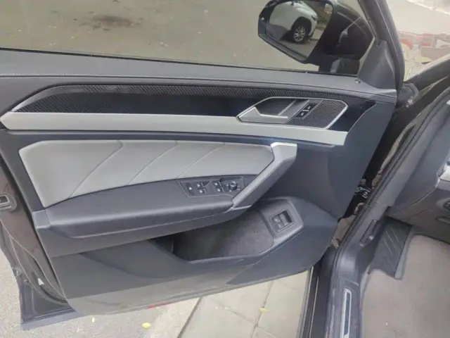 Volkswagen Tayron GTE Plug-in Hybrid — Фото автомобиля 7