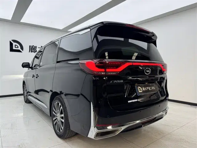 GAC Trumpchi M8 — Фото автомобиля 5