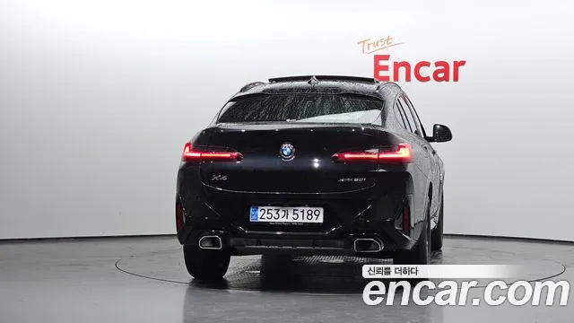 BMW X4 xDrive20i M Sport — Фото автомобиля 4