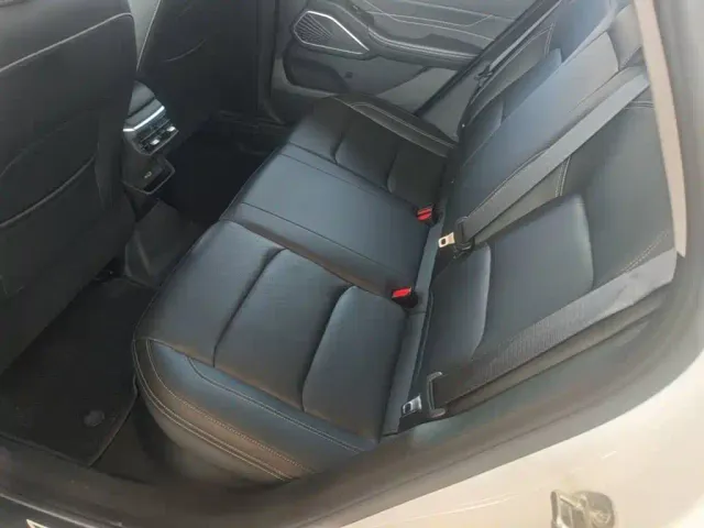 Geely Emgrand — Фото автомобиля 16
