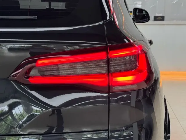 BMW X5 — Фото автомобиля 17