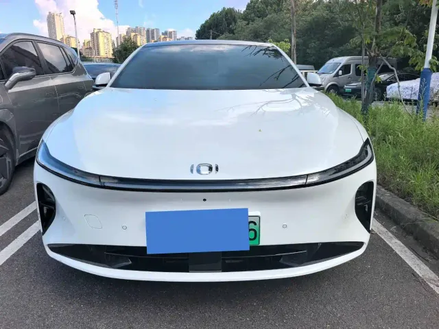 Changan Qiyuan A07 — Фото автомобиля 2