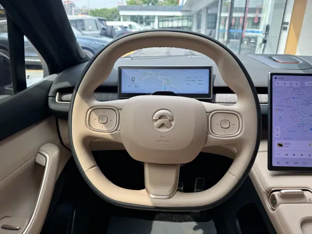 Nio EC7 — Фото автомобиля 22