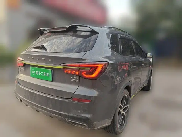 Roewe RX5 — Фото автомобиля 8