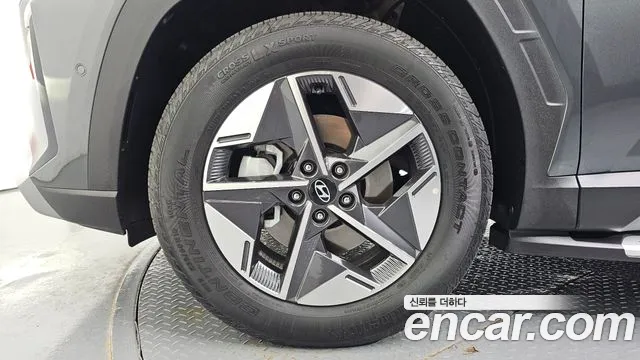 Hyundai Tucson NX4 — Фото автомобиля 5