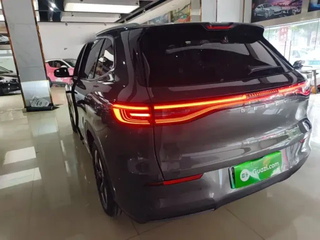 Geely Galaxy E5 — Фото автомобиля 4
