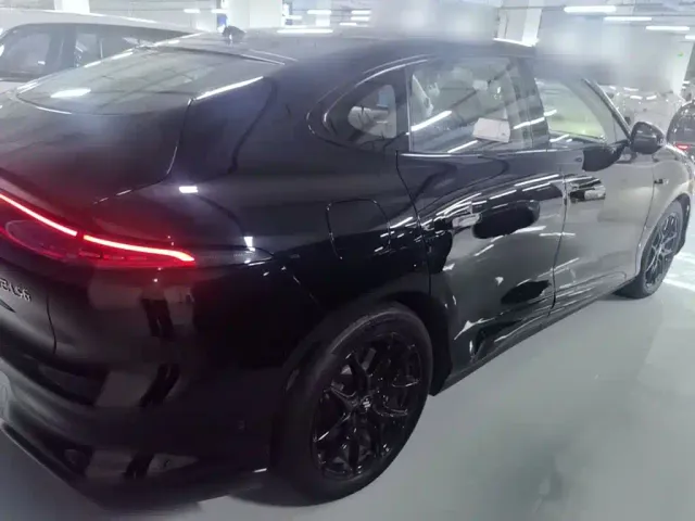 IM Motors LS6 — Фото автомобиля 6