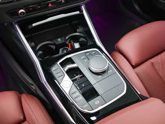BMW 3 Series — Фото автомобиля 11