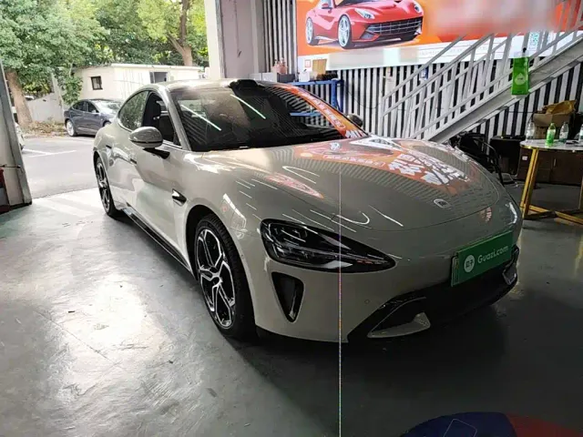 Xiaomi SU7 — Фото автомобиля 3