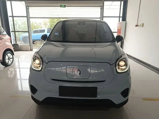 Leapmotor T03 — Фото автомобиля 2
