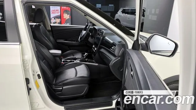 KG_Mobility_Ssangyong TIBOLI Very New Tivoli Бензин 1.5 2WD — Фото автомобиля 24