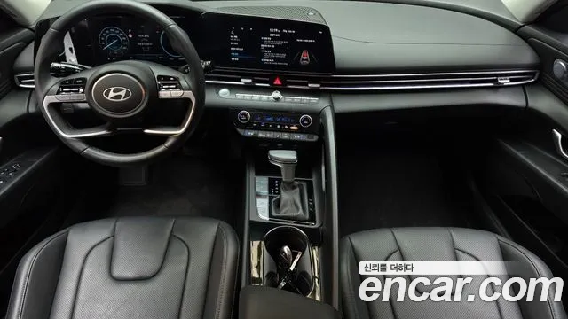 Hyundai Avante CN7 — Фото автомобиля 10