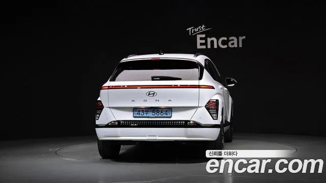 Hyundai Kona SX2 — Фото автомобиля 4