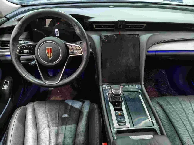 Hongqi H5 — Фото автомобиля 7