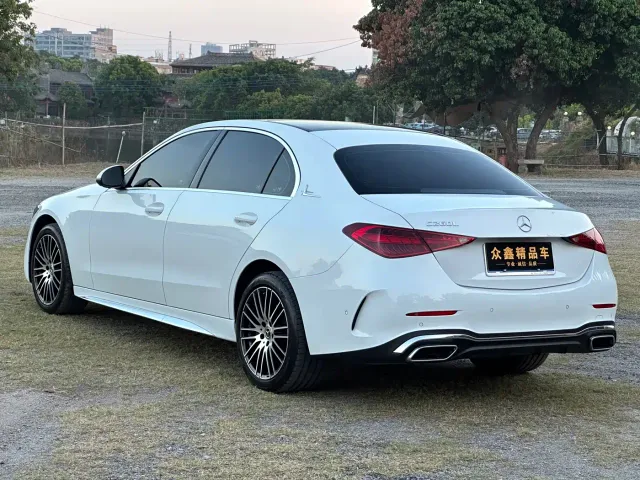 Mercedes-Benz C-Class — Фото автомобиля 12