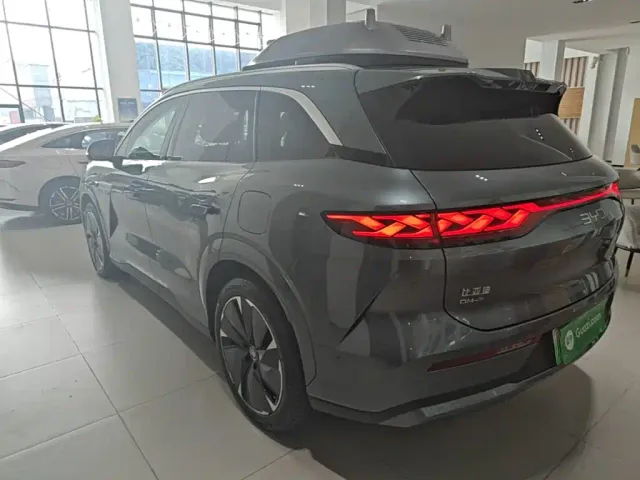 BYD Tang L — Фото автомобиля 4