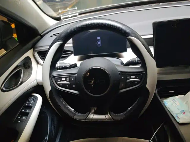 BYD Seal 05 DM-i — Фото автомобиля 15