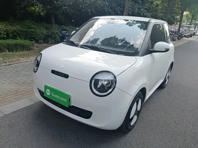 Фотография автомобиля — Changan Lumin