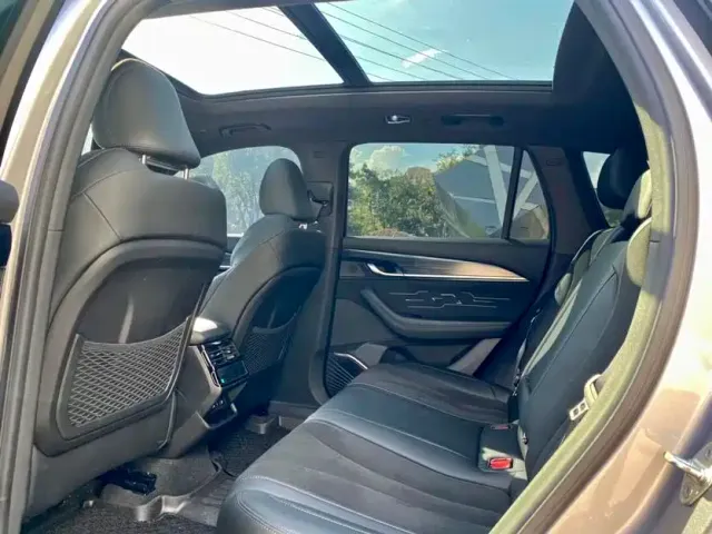 Geely Xingyue L — Фото автомобиля 8