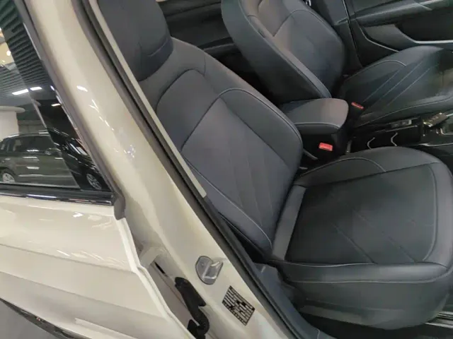 Volkswagen Tharu — Фото автомобиля 24
