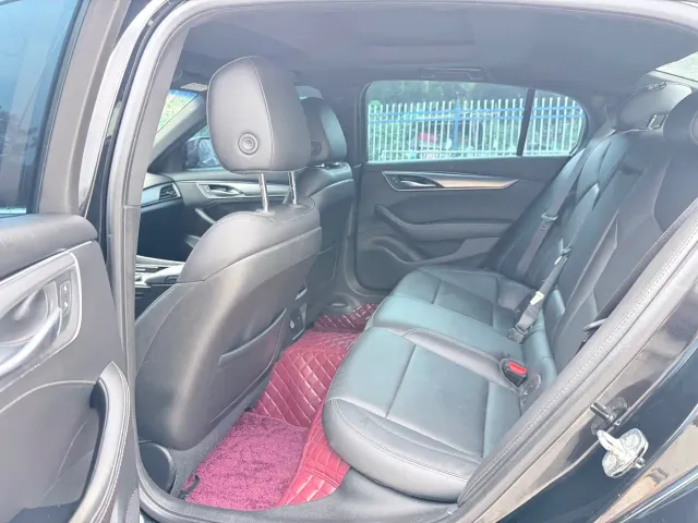 Cadillac CT5 — Фото автомобиля 11
